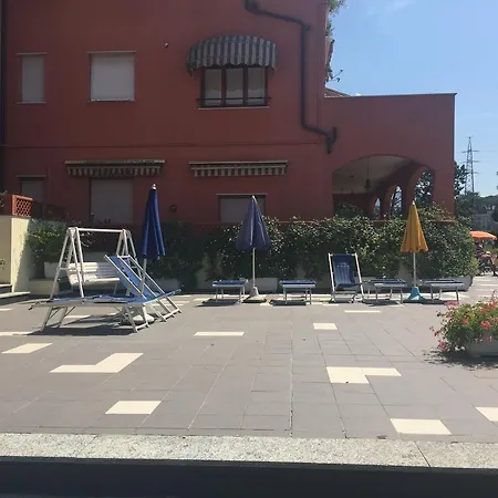 Rosa House With Pool