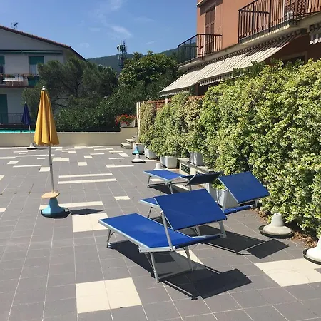 Rosa House With Pool